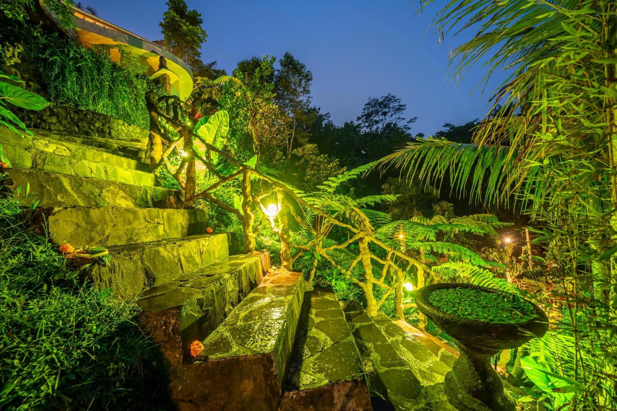 Yoga Maya Villa Ґіаньяр Екстер'єр фото